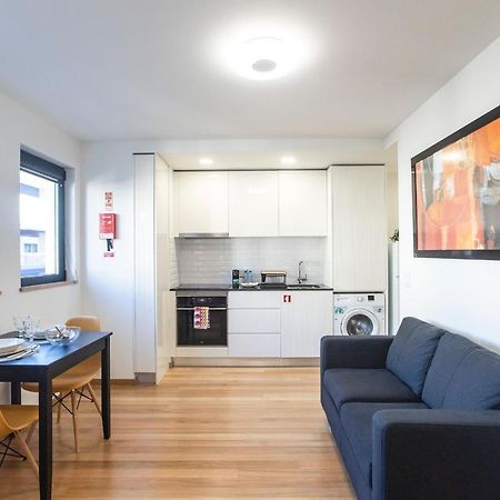 Homely Studio W/ Ac Near Marques By Lovelystay 포르투 외부 사진